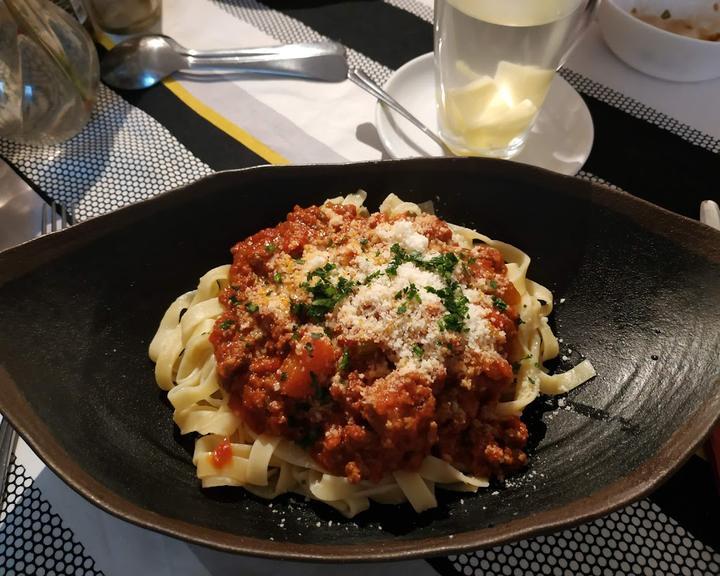 Bistro Ribelle