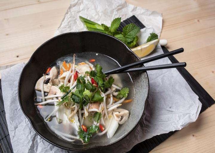 Le Hung fresh asian food