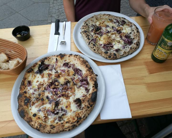 W Pizza