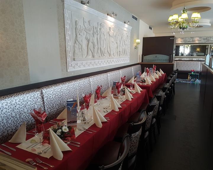 Ypsilon Restaurant