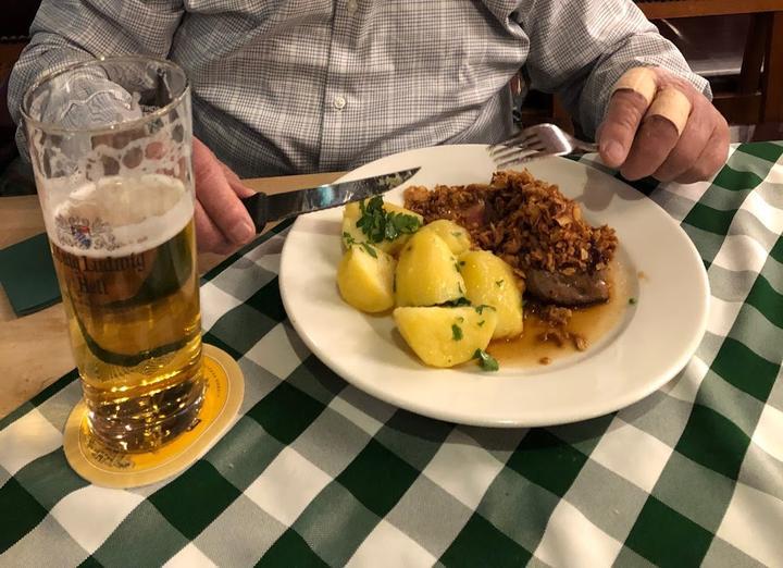 Konig Ludwig an der Messe Schank- und Speisewirtschaft