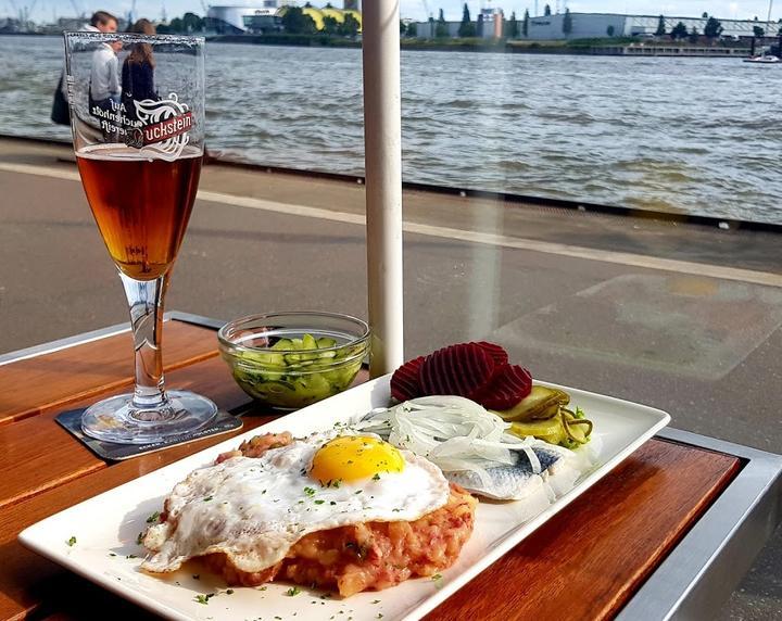 Fischbrotchen Konig - Fischpfanne