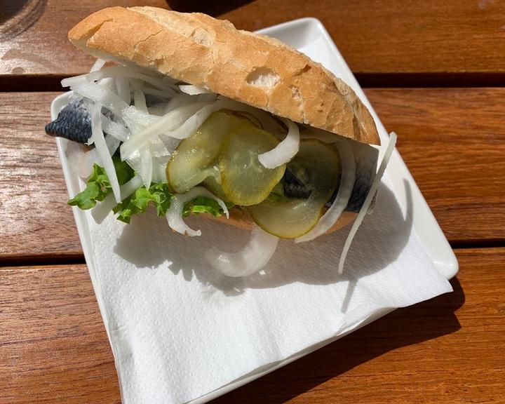 Fischbrotchen Konig - Fischpfanne