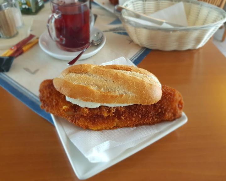 Fischbrotchen Konig - Fischpfanne