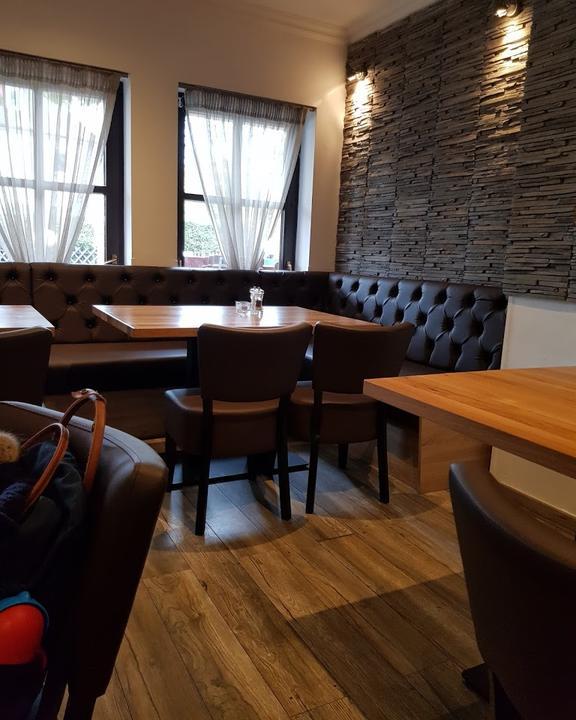 Platonas Taverna