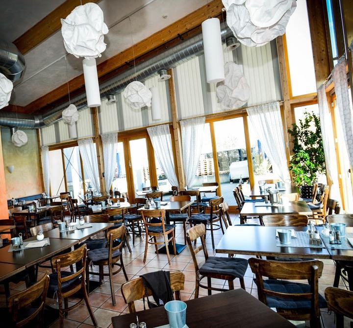 bistro mandora