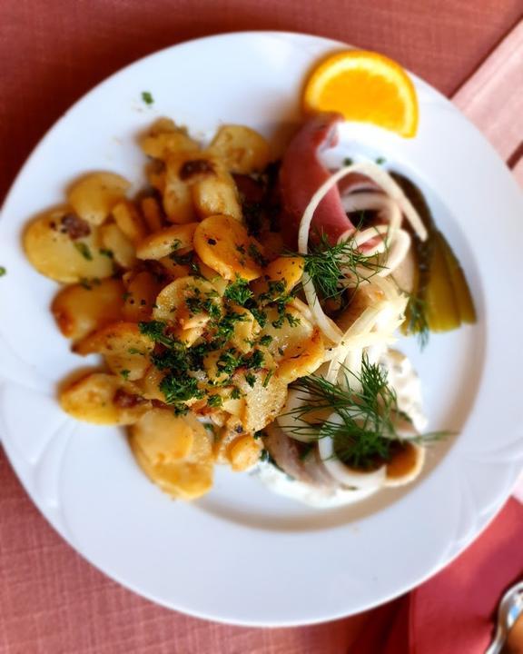 Restaurant In