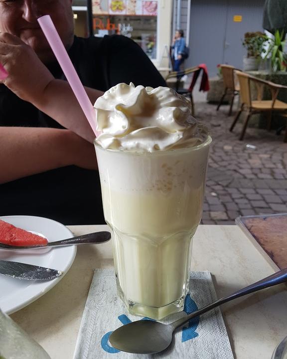 Cafe Ubersee