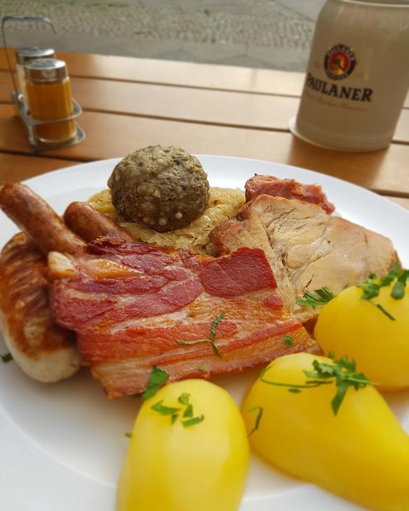 Zum Haxenwirt