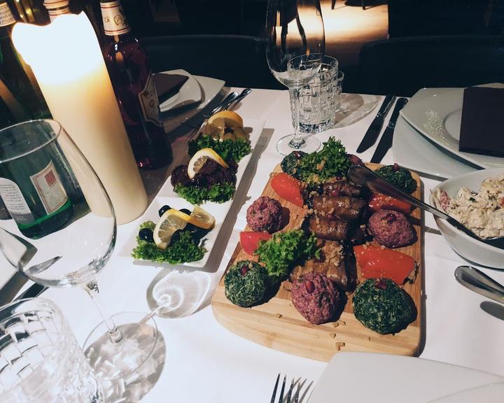 Madloba Lounge