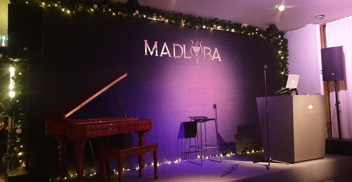 Madloba Lounge