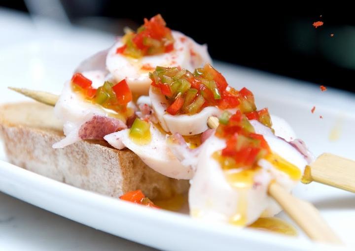 donostia - Restaurant & Delikatessen