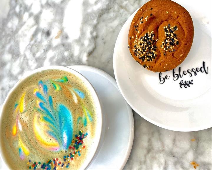 Home: Coffee & Food