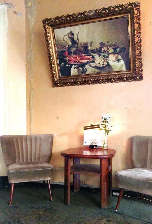 Caferoyal