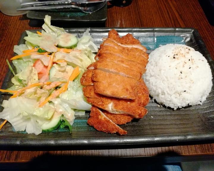 YAKUMI SUSHI & Grill