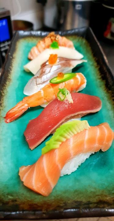 Tokyo Sushibar