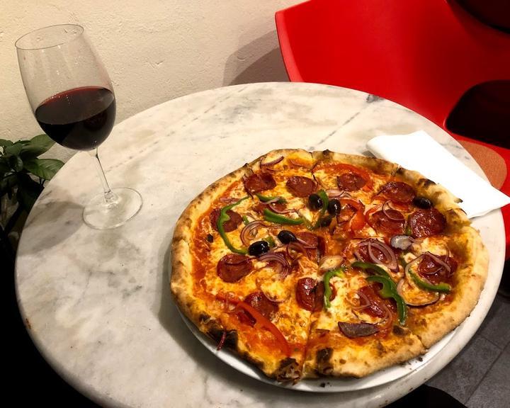 IL Gusto Pizzeria
