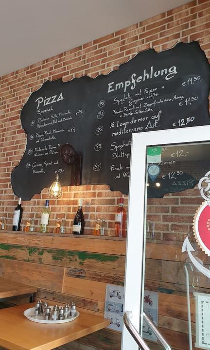 Dinos Osteria