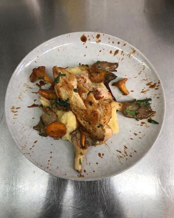 P15 Bistro & Steakbar