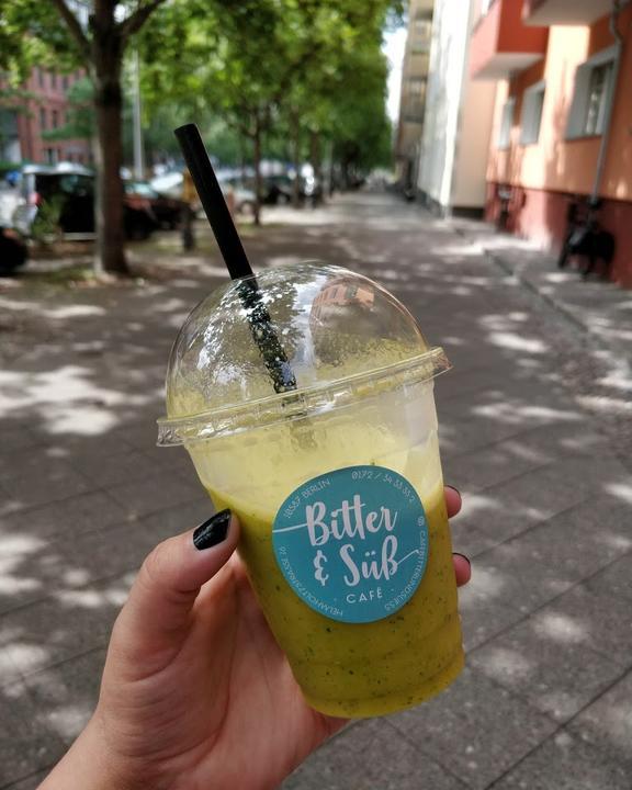 Café Bitter und süß