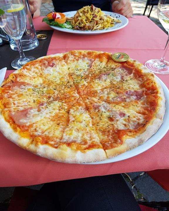 Mona Lisa Restaurant Pizzeria