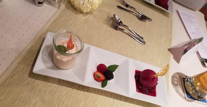 Vinoble Restaurant
