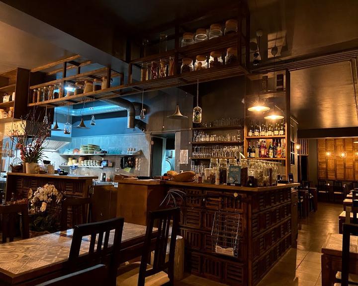 Restaurant 51