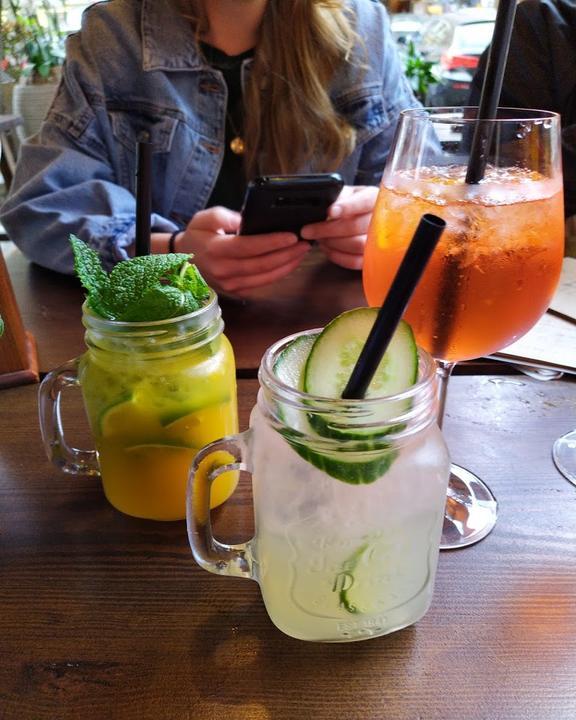 Restaurant 51