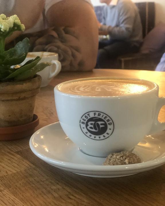 Cafe Lual