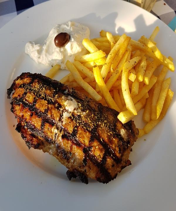 Taverna am Olympiapark