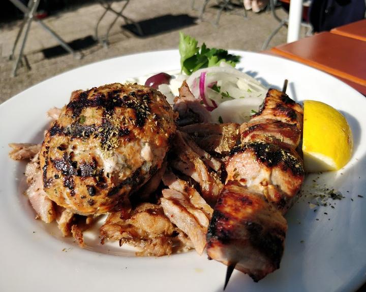 Taverna am Olympiapark