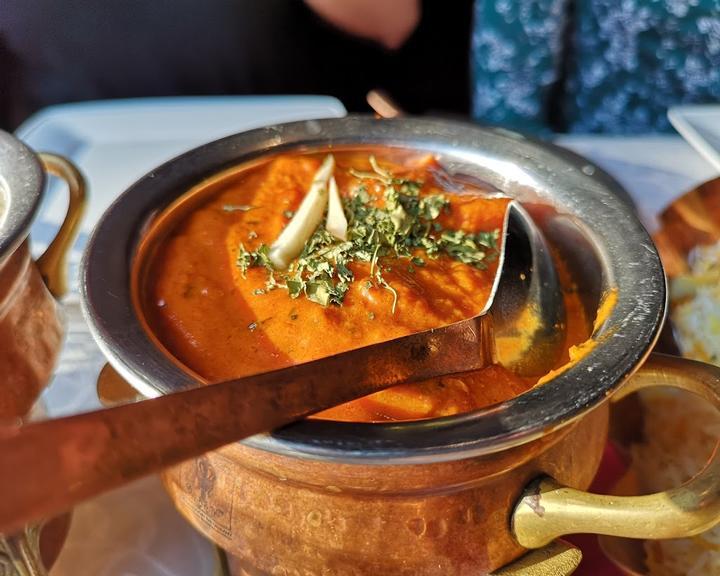 Taj Tandoori
