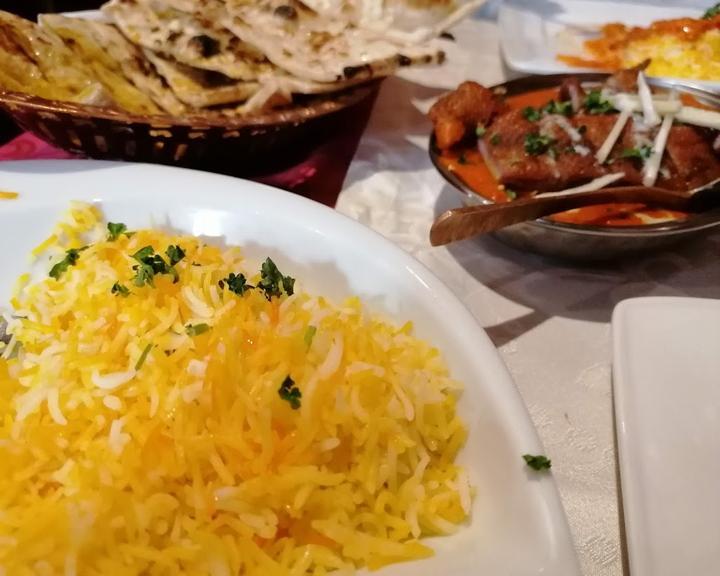 Taj Tandoori