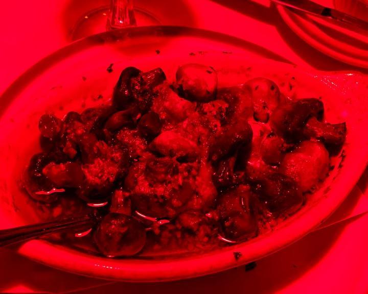 La Cave Restaurant & Weinbar