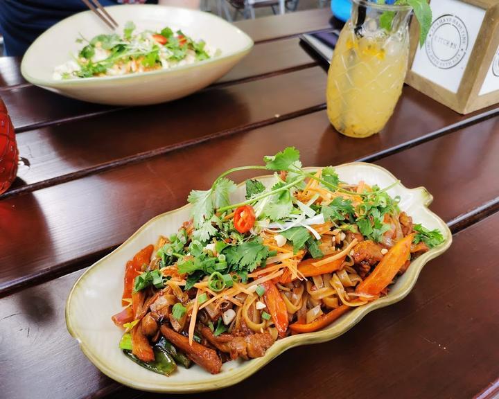 COMAI - viet street kitchen