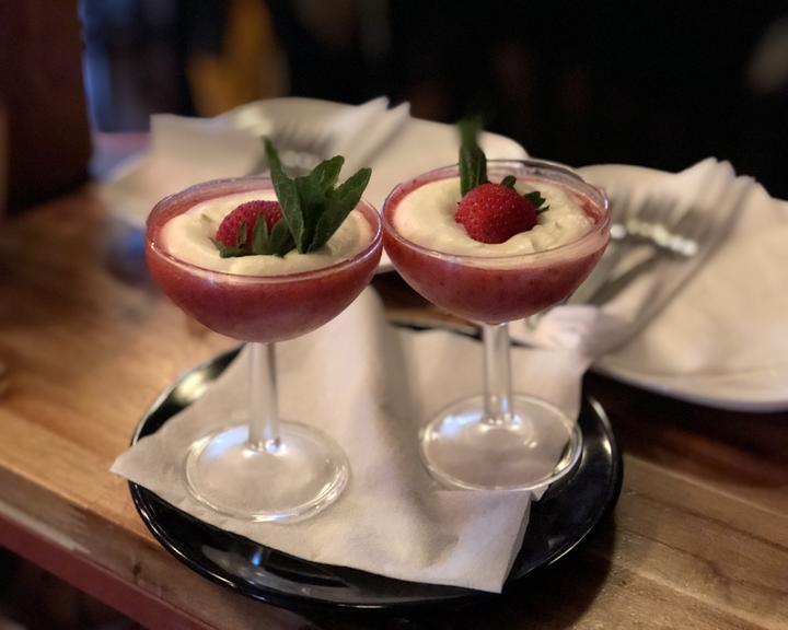 Tapas Bar La barra -cava y mas-