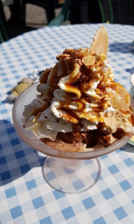 Eiscafe am See