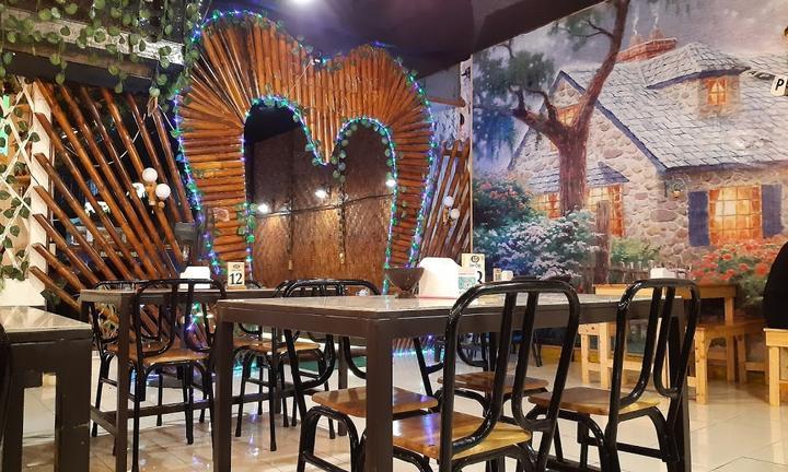 Lina Cafe & Bistro