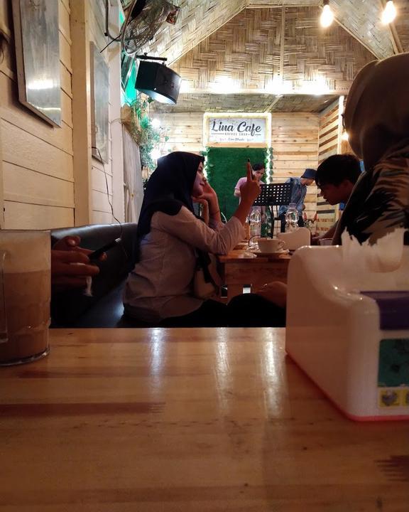 Lina Cafe & Bistro
