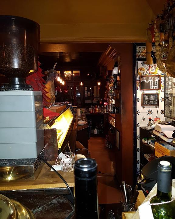 Taberna de bellas artes
