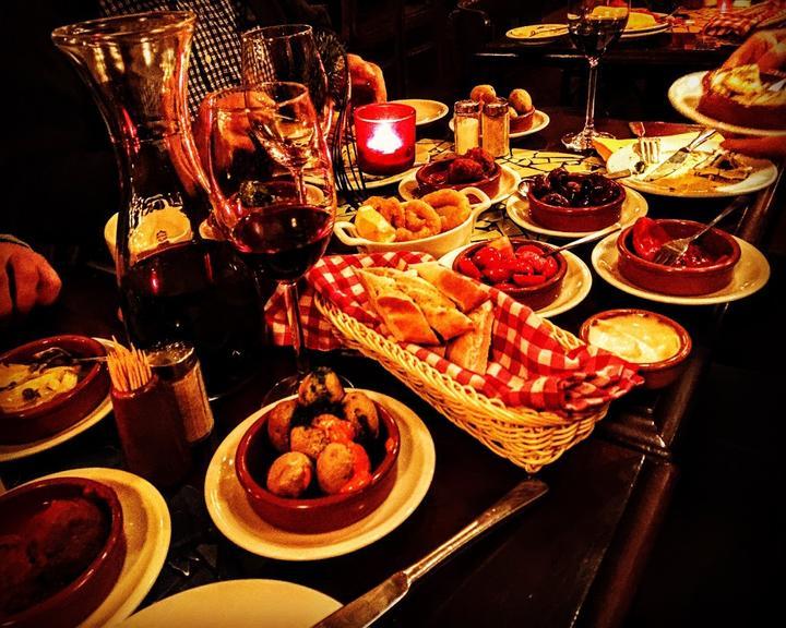 Taberna de bellas artes