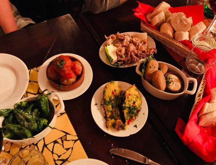 Taberna de bellas artes