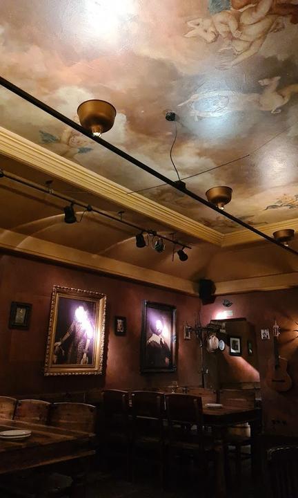Taberna de bellas artes