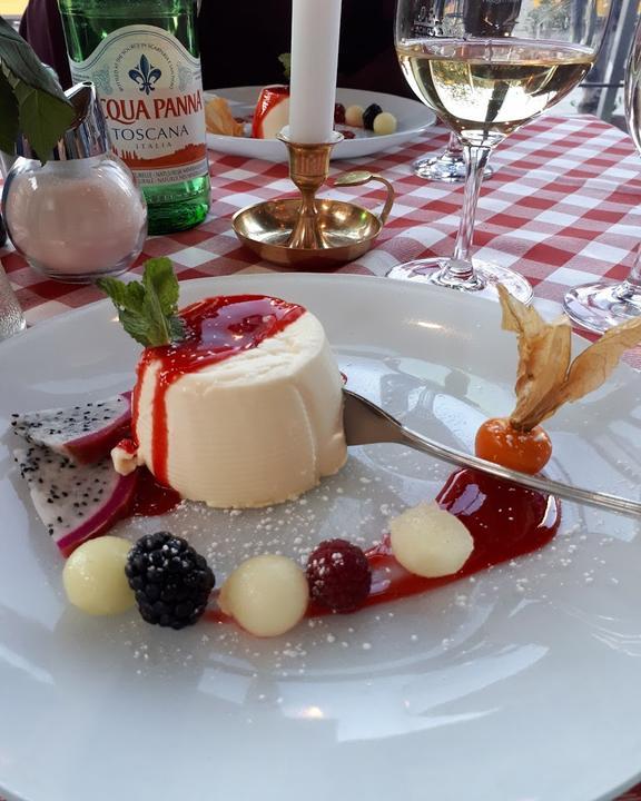Trattoria Piazza Rossa