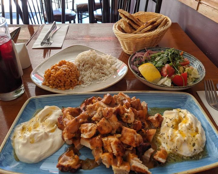 TERAS Restaurant & Grill