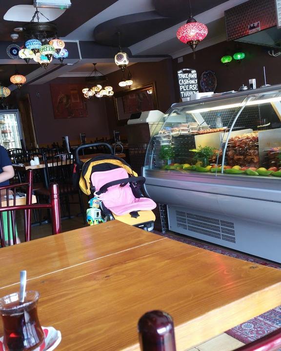 TERAS Restaurant & Grill