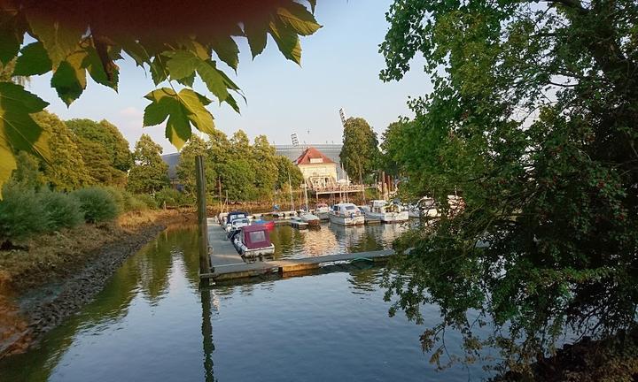 Bootshaus am Weserbogen