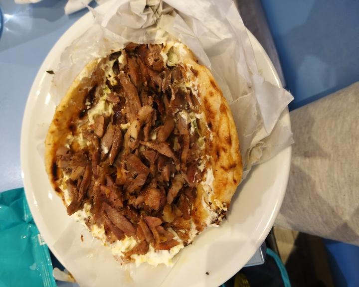 Griechische Feinkost Cafe Mana