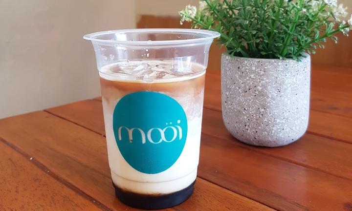 mooi cafe & restaurant