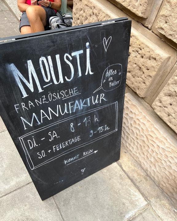 Moustache